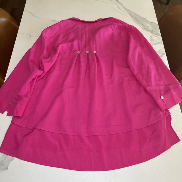 John Mark Womens Blouse Tunic Size XL Bright Fuchsia Button Detail Pleated Back - Picture 11 of 13